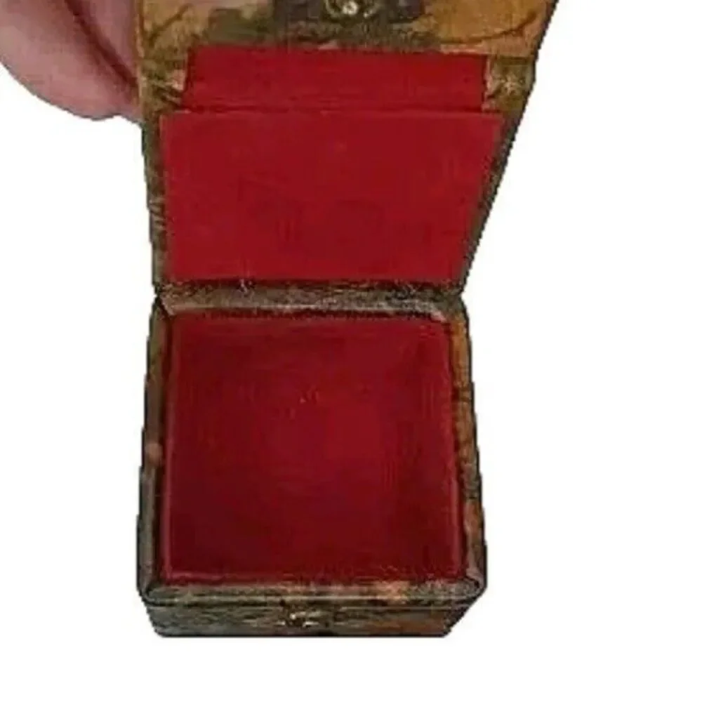 Egyptian Camel Leather Trinket Pill Jewelry Box Pharaoh Brown Cat Bastet 2.5